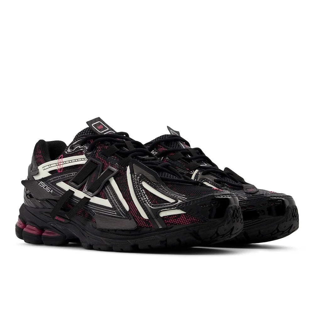 New Balance 1906A 'Dragon Berry' (U1906AD) – Tech Explosion Pack
