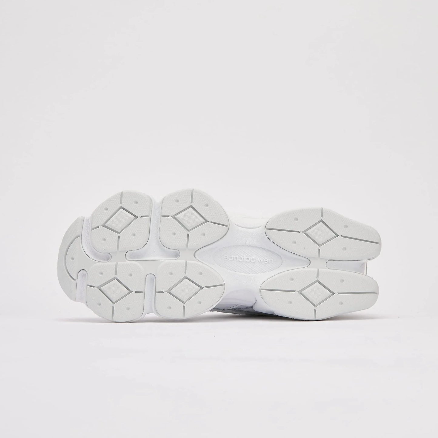 New Balance 9060 Triple White(U9060NRJ)